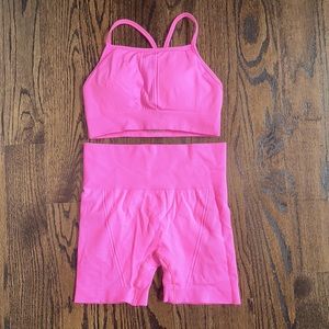 Hot pink workout set